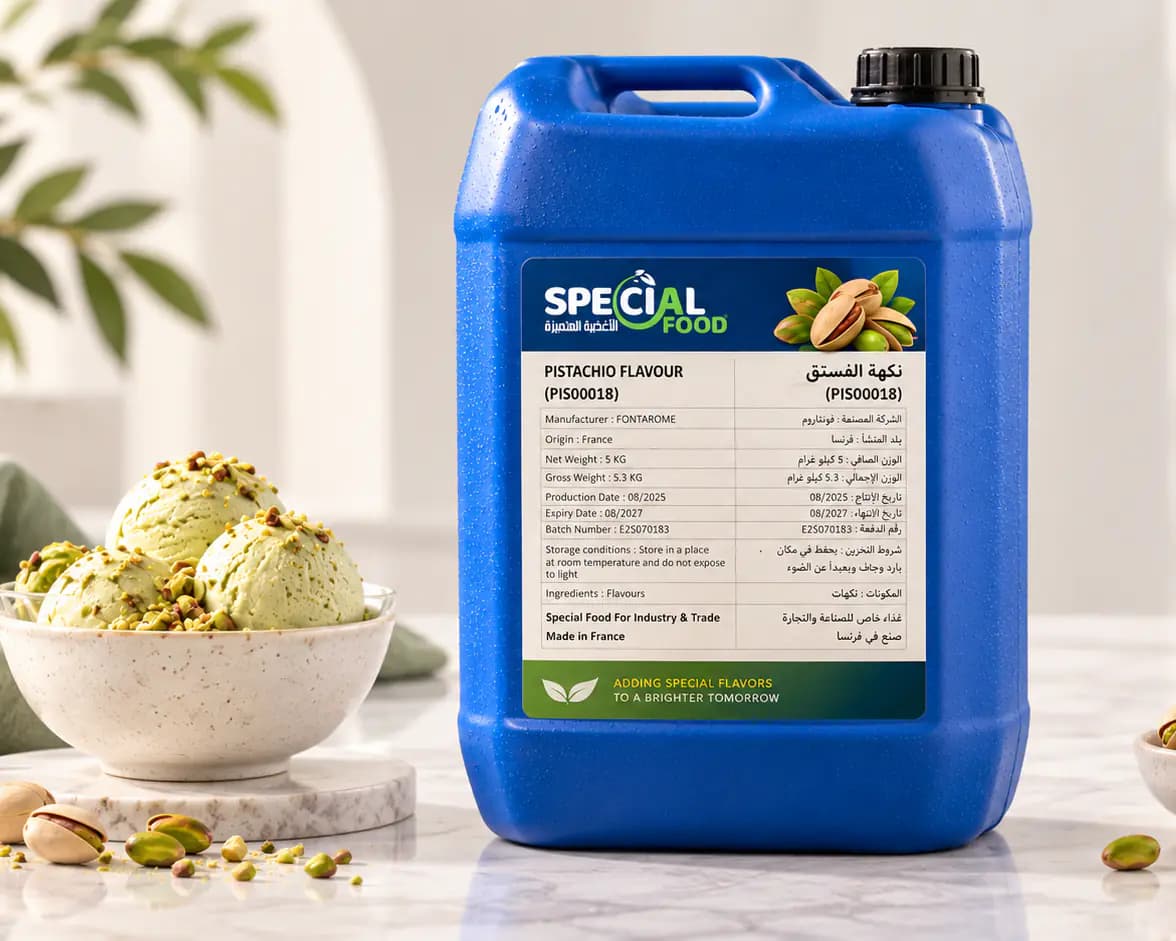 جالون نكهة الفستق من الأغذية المتميزة بجانب آيس كريم الفستق